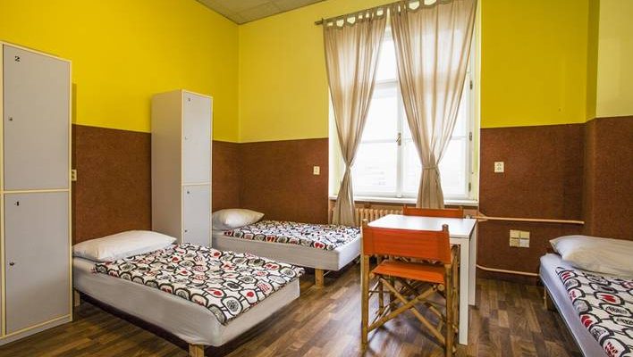 Hostel Hostel